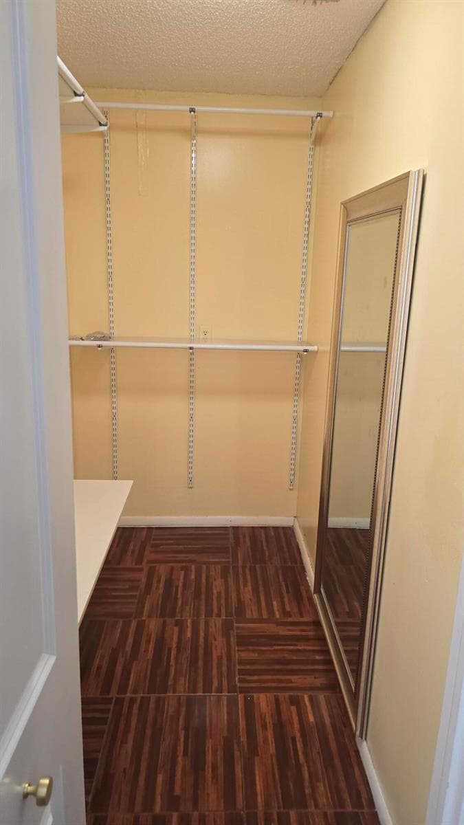 118 CAMBRIDGE Lane photo 17