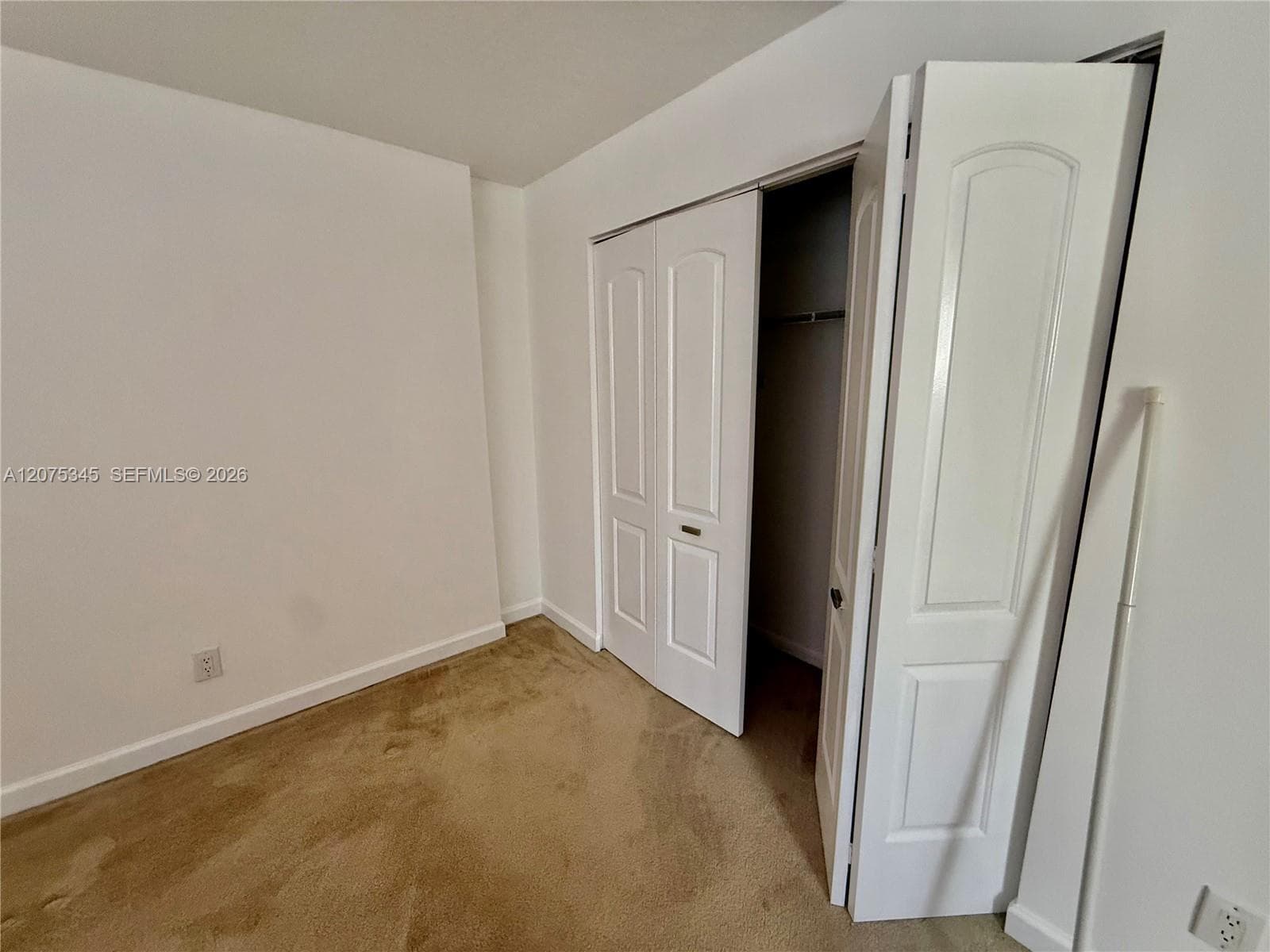 1094 SE 6th Ave 1094 photo 20