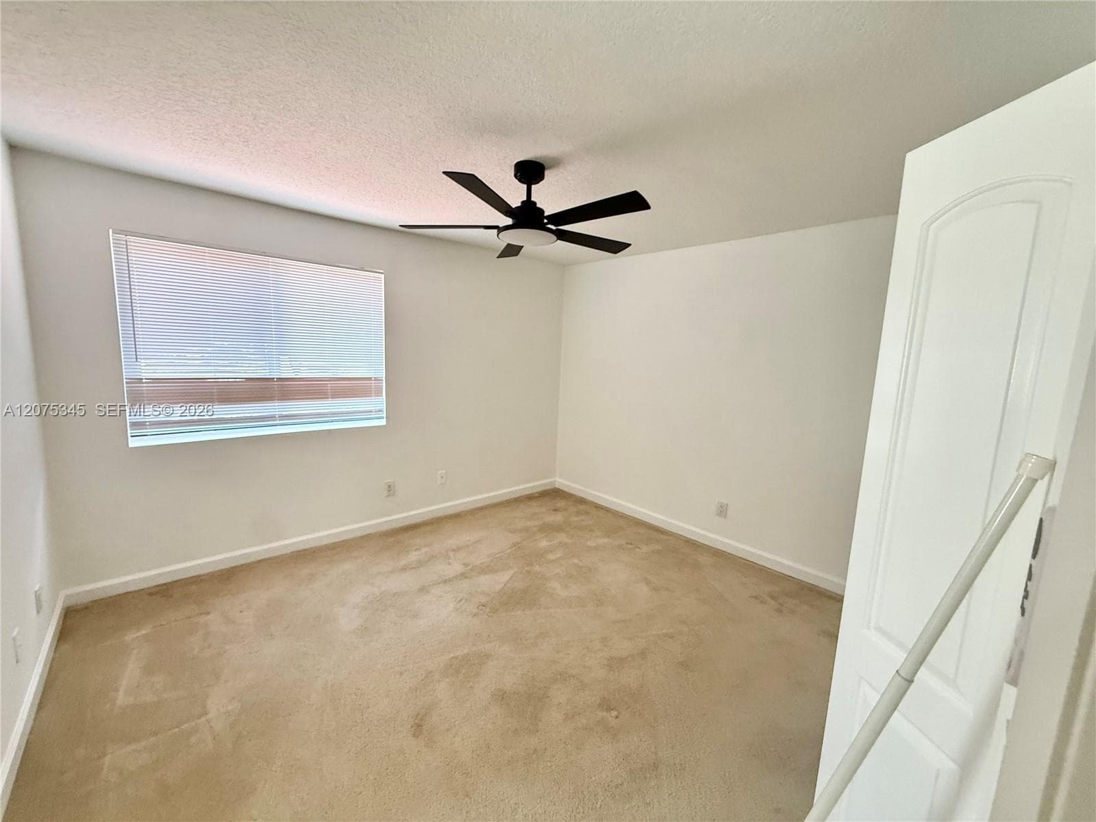 1094 SE 6th Ave 1094 photo 15