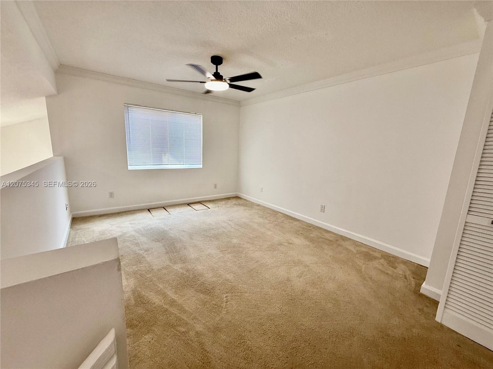 1094 SE 6th Ave 1094 photo 19