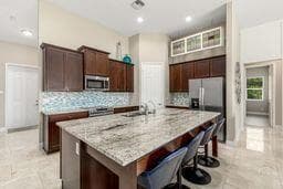 2070 NW PINE TREE Way photo 9