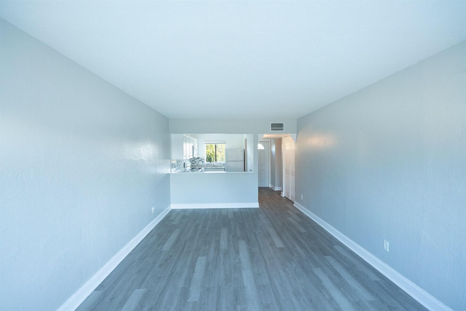 601 S Indian River Drive photo 5
