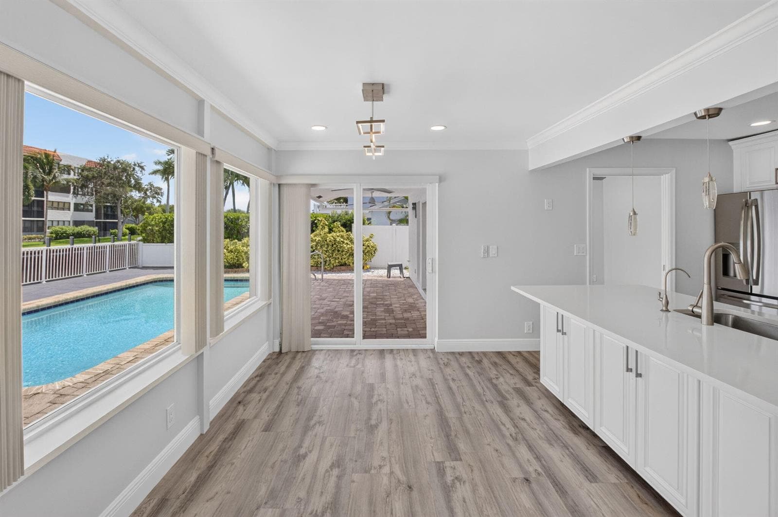 787 Havana Drive photo 8