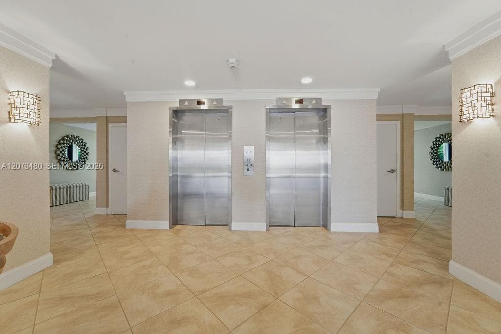200 Beach Rd 701 photo 9