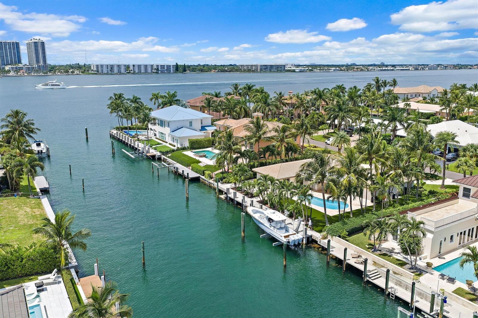 1051 Coral Way photo 14