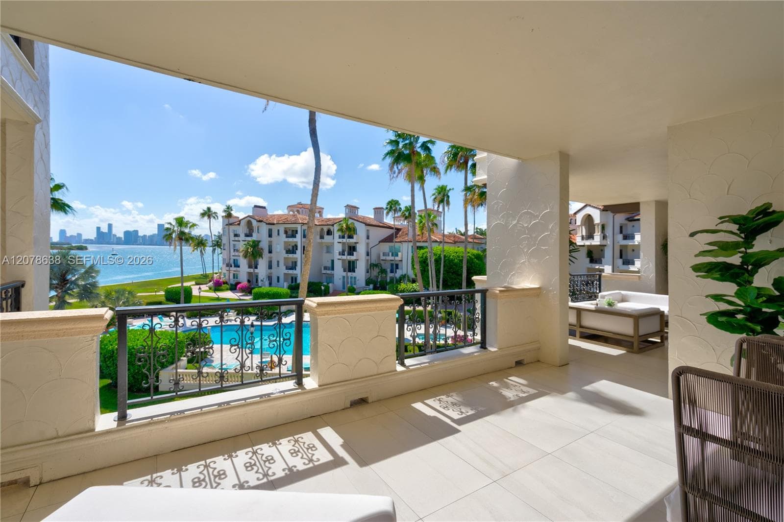 2035 Fisher Island Dr 2035 photo 6