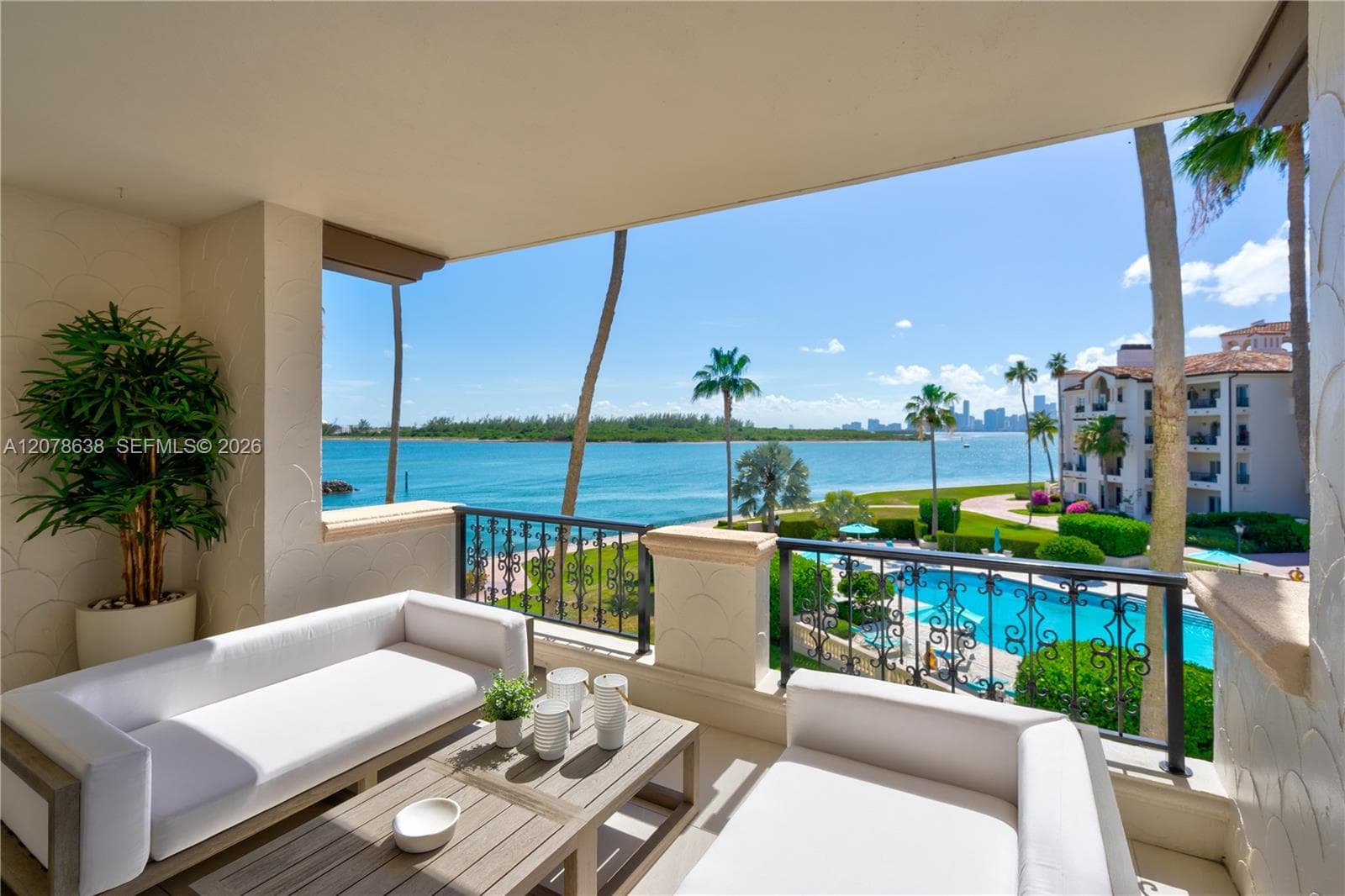2035 Fisher Island Dr 2035 photo 4