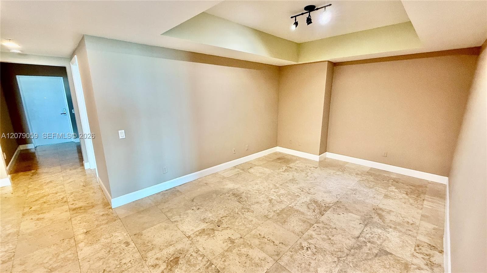 14951 NE Royal Oaks Ln 1403 photo 8