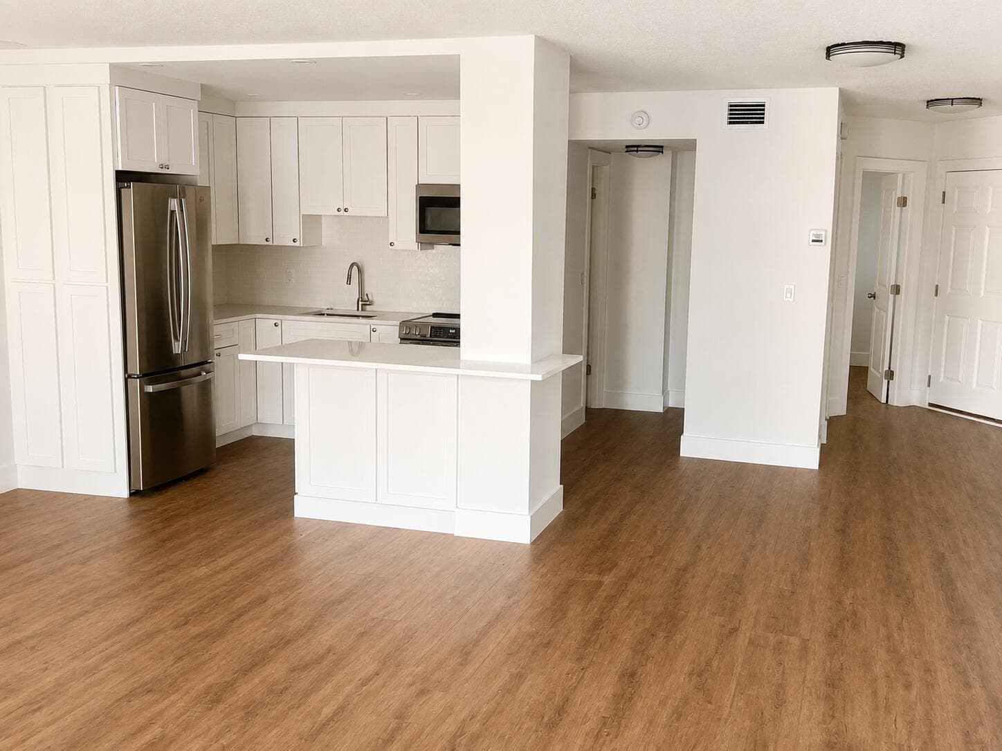 308 Golfview Road 405 photo 13