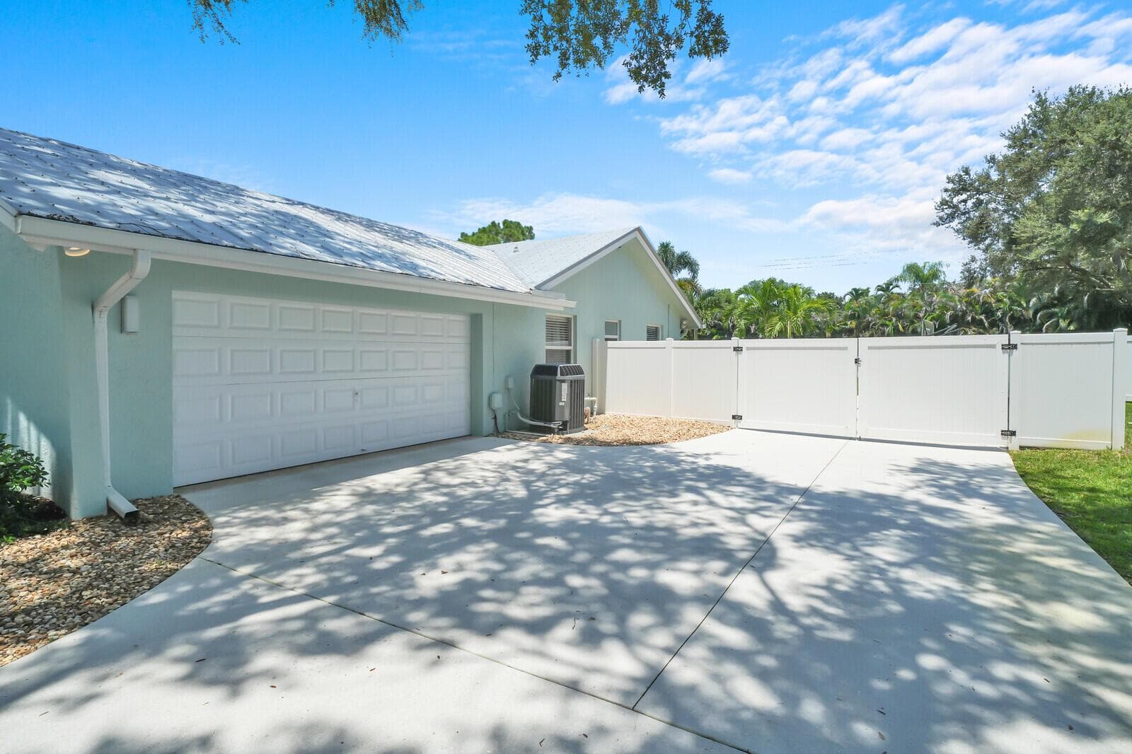 6176 EAGLES NEST Drive photo 10