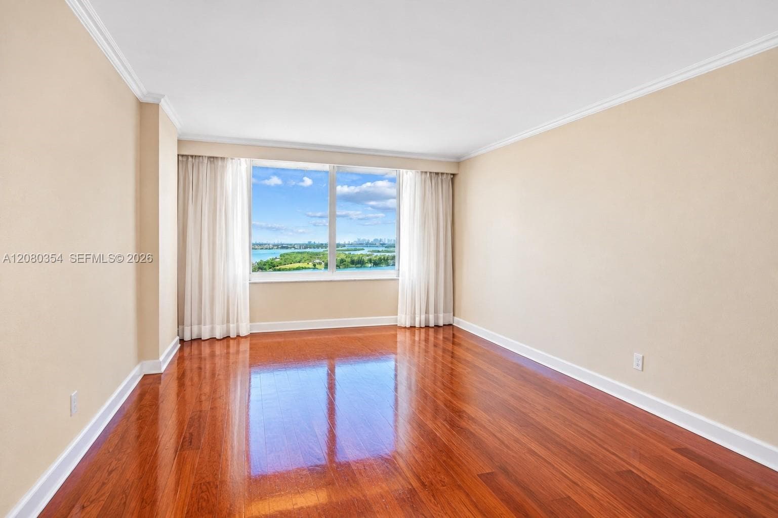 500 Bayview Dr 2122 photo 19
