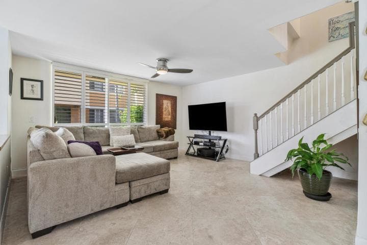 123 Yacht Club Way 102 photo 4