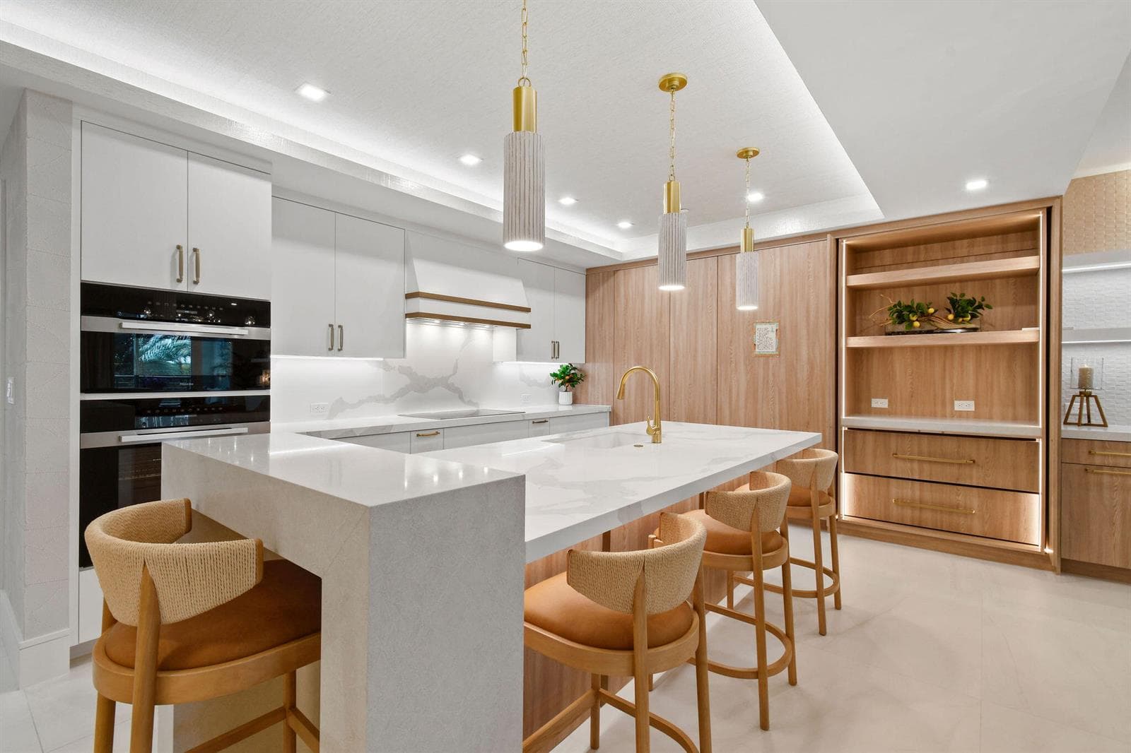 1 S COASTAL Way 202 photo 6
