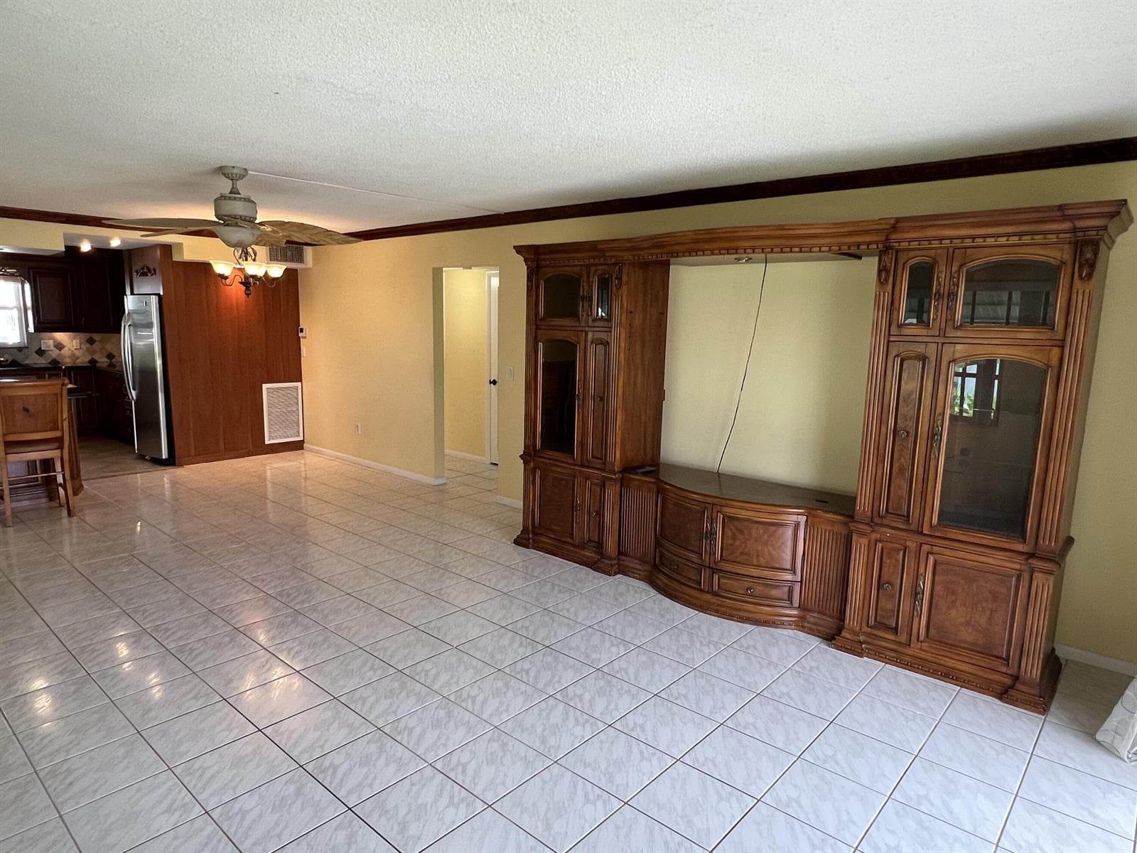 109 WETTAW Lane 101 photo 16