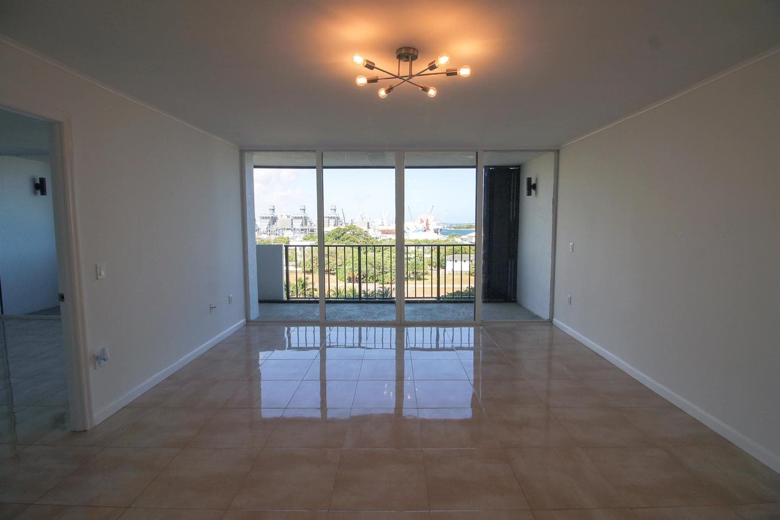 5600 N Flagler Drive photo 16