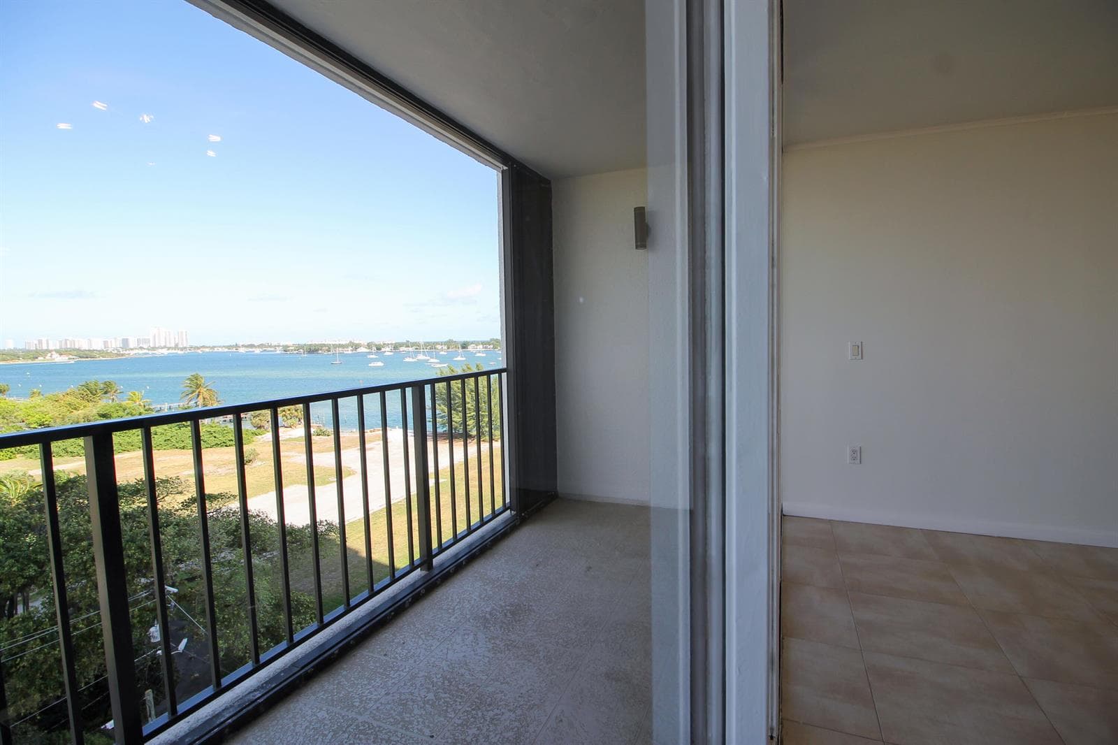 5600 N Flagler Drive photo 15