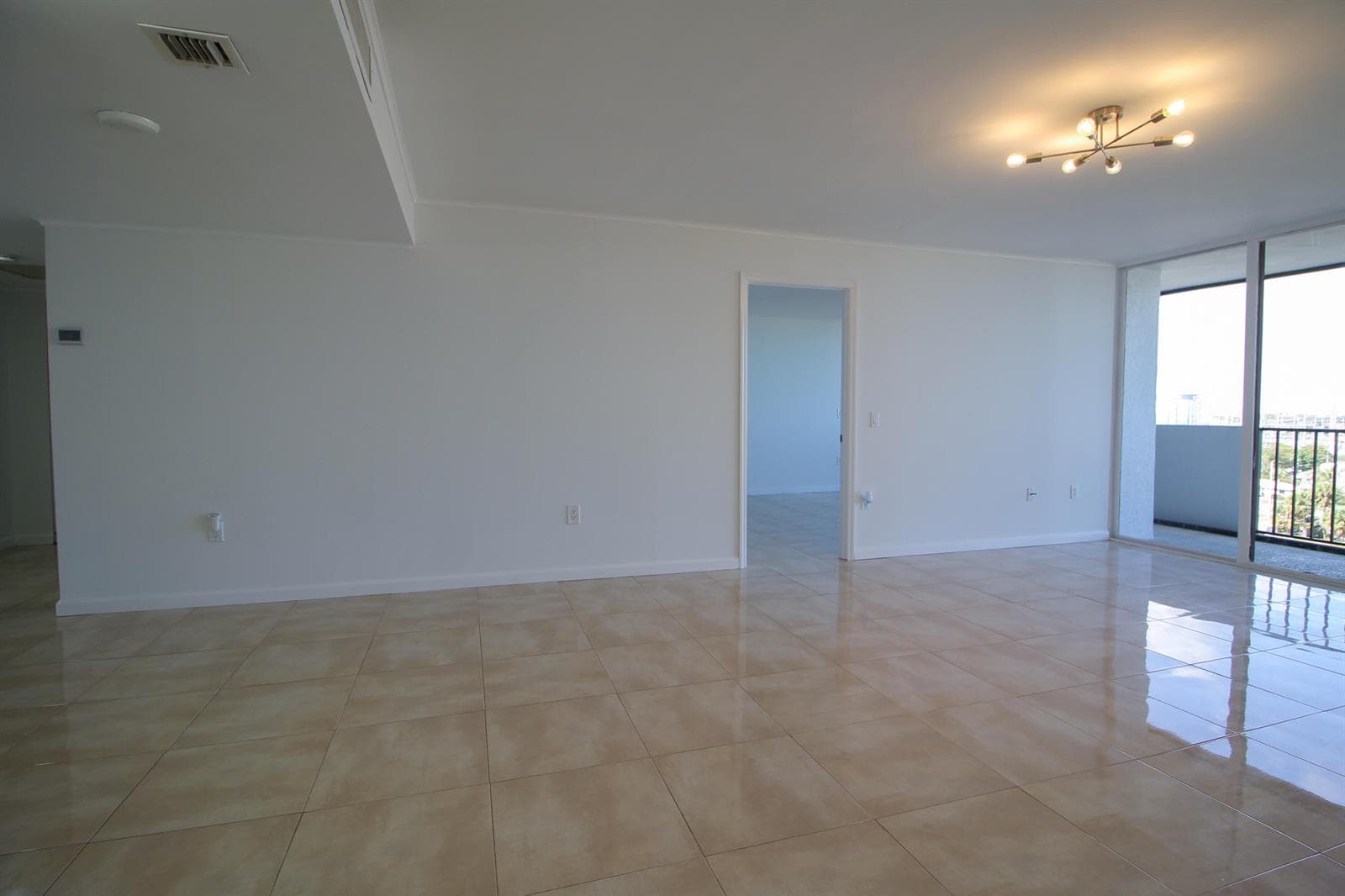 5600 N Flagler Drive photo 11