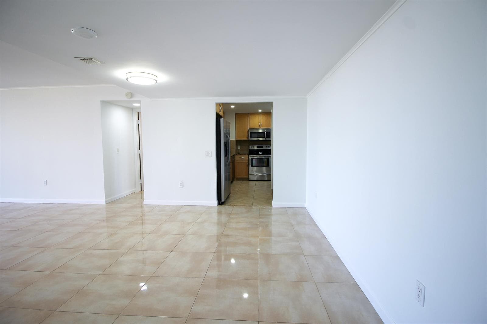 5600 N Flagler Drive photo 4