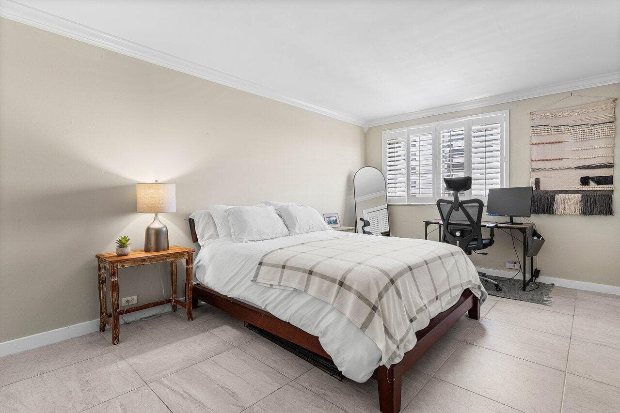 1208 Marine Way 506 photo 18