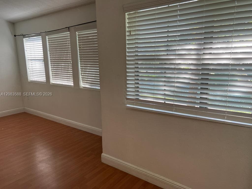 10581 SW 155th Ct 1228 photo 16