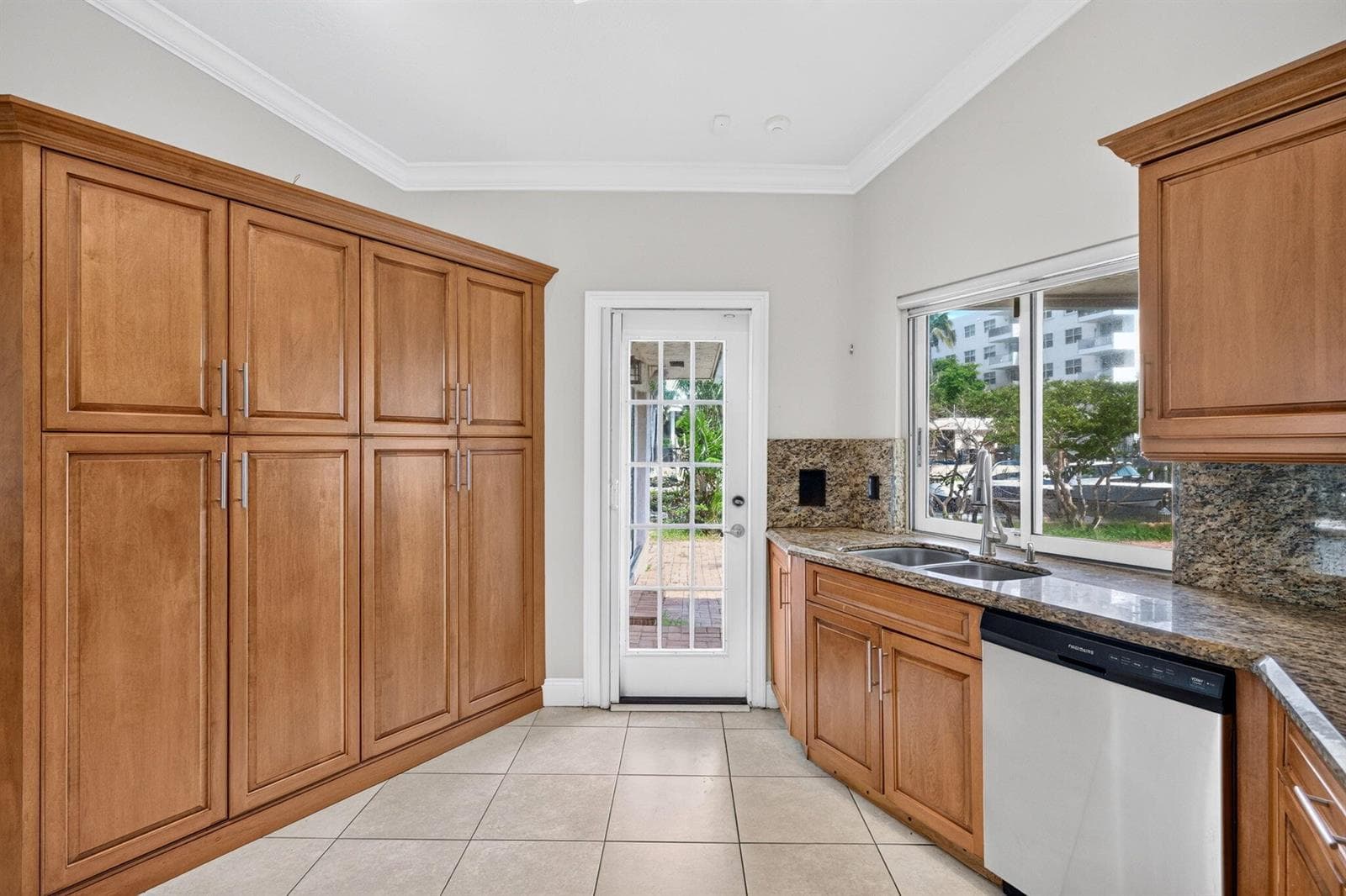 1920 E Terra Mar Drive photo 25