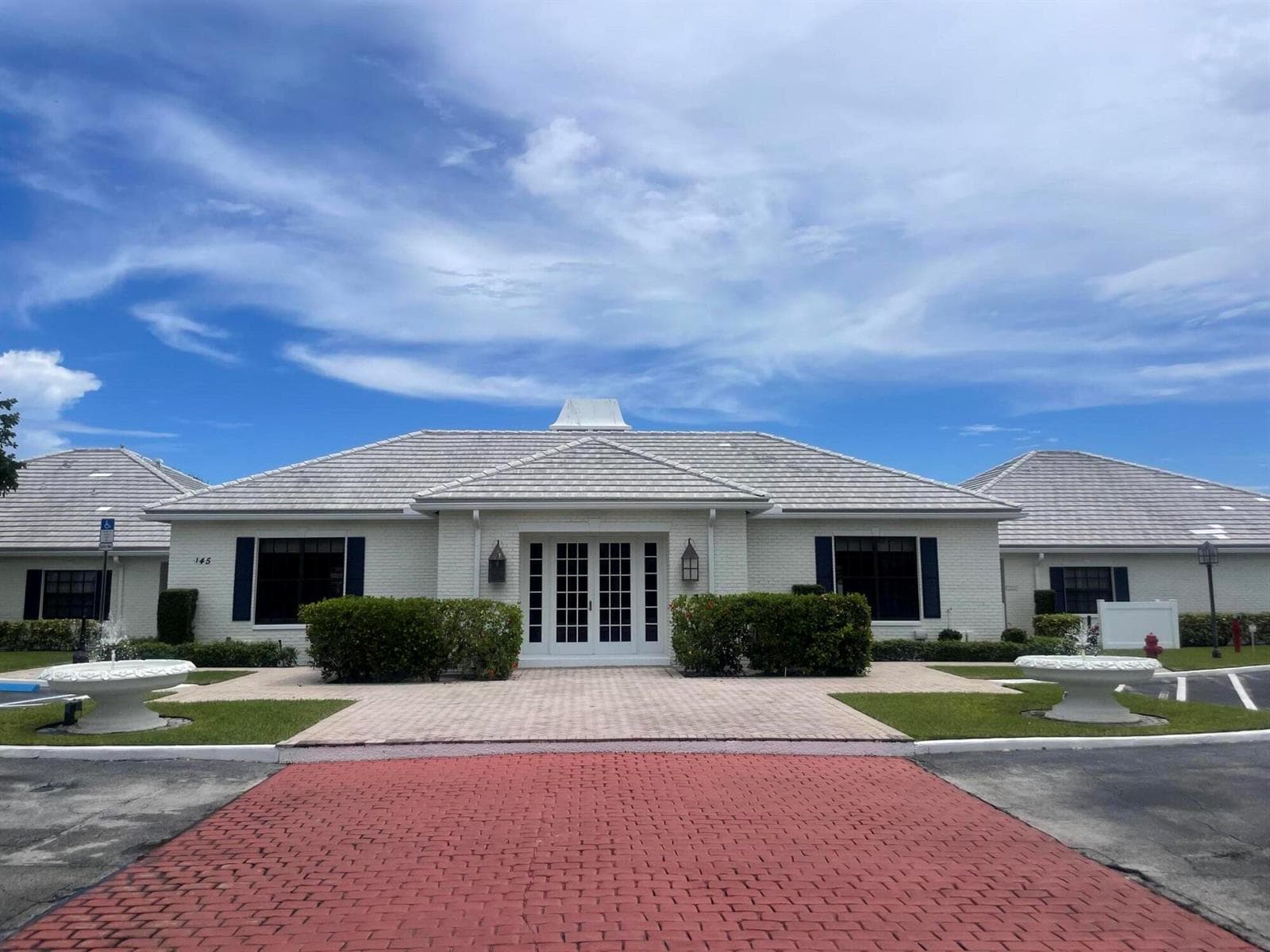 170 CYPRESS CLUB Drive 730 photo 20