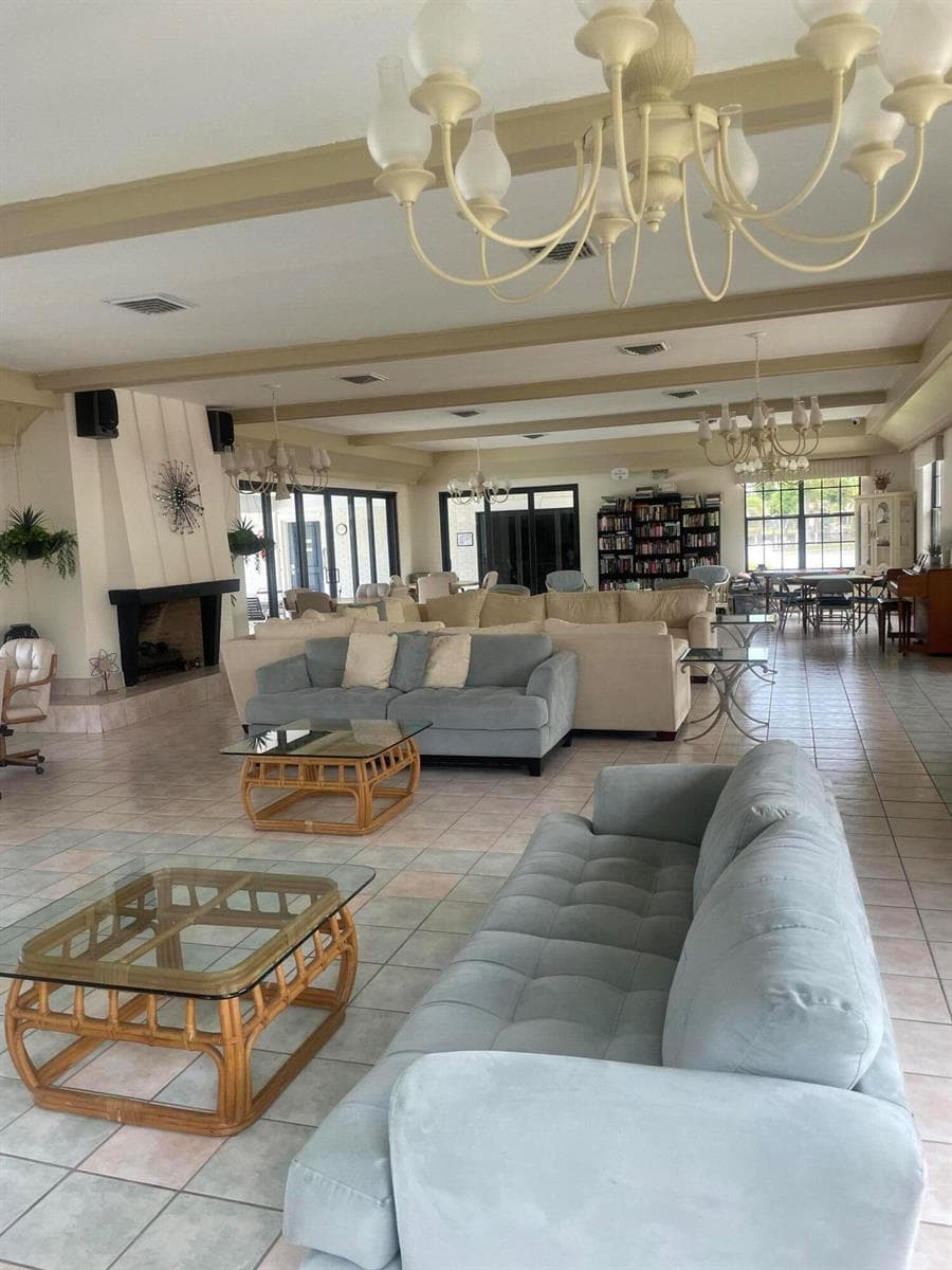 170 CYPRESS CLUB Drive 730 photo 21