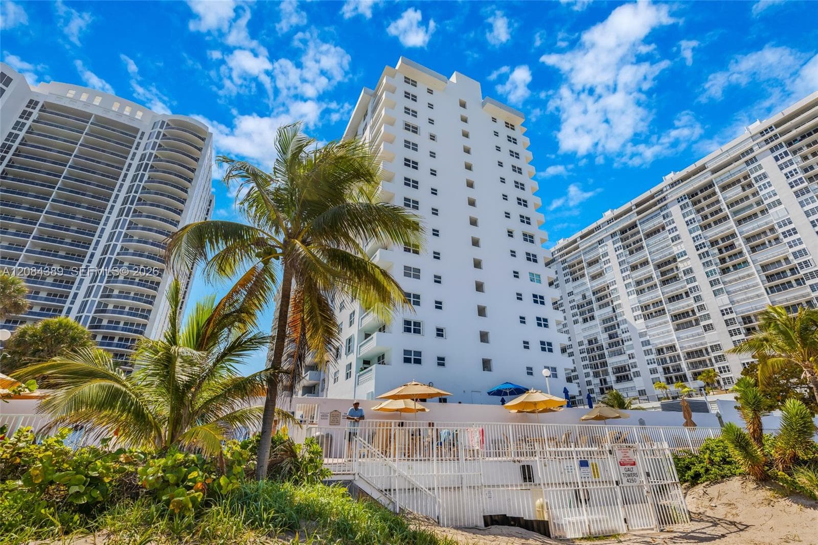4250 Galt Ocean Dr 1J photo 9