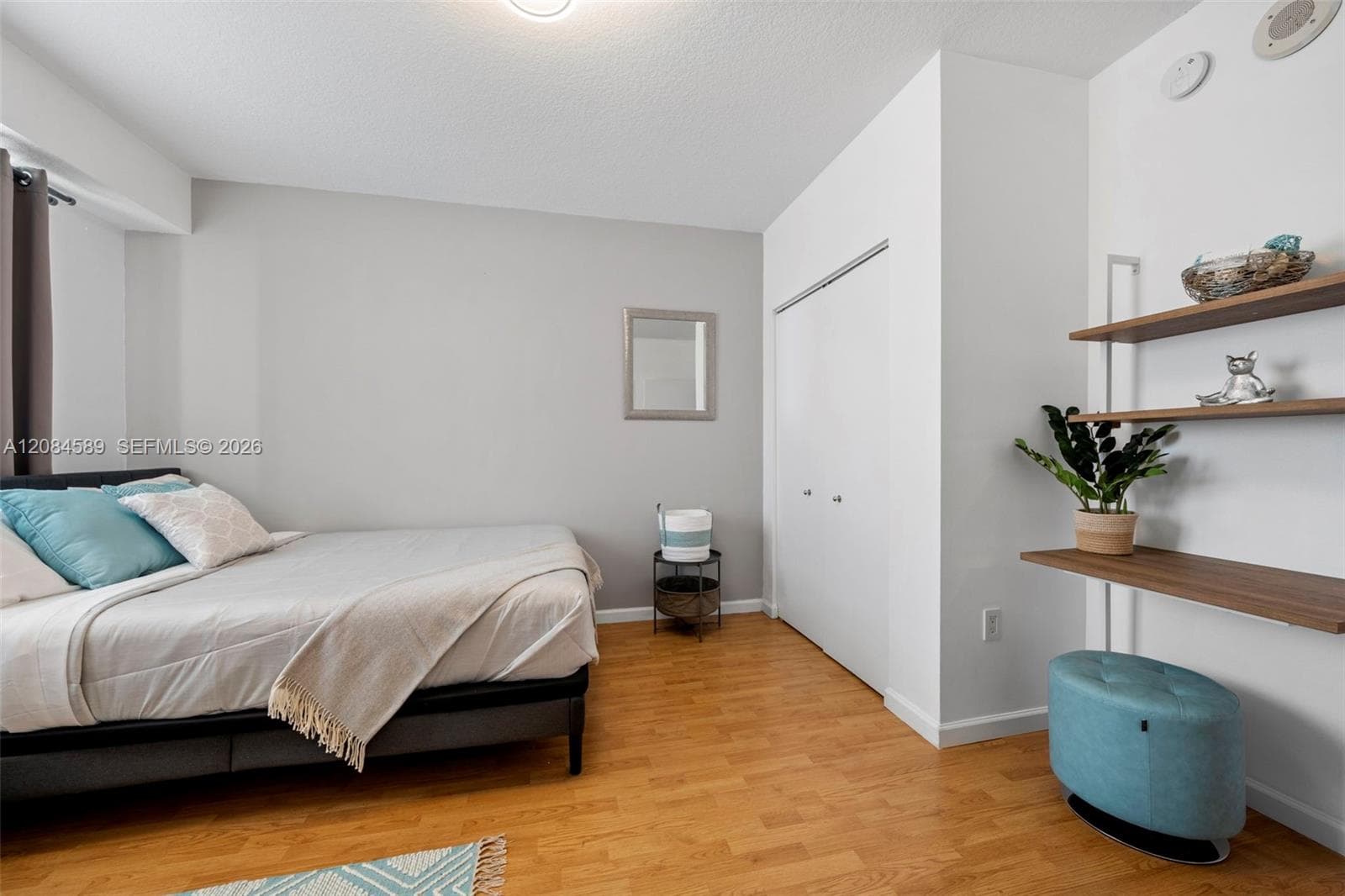 18100 N Bay Rd 308 photo 11