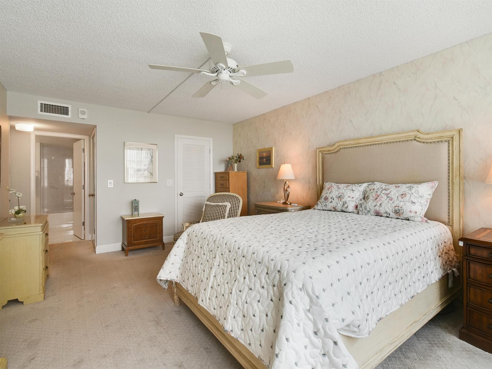 3400 N OCEAN Drive 908 photo 17