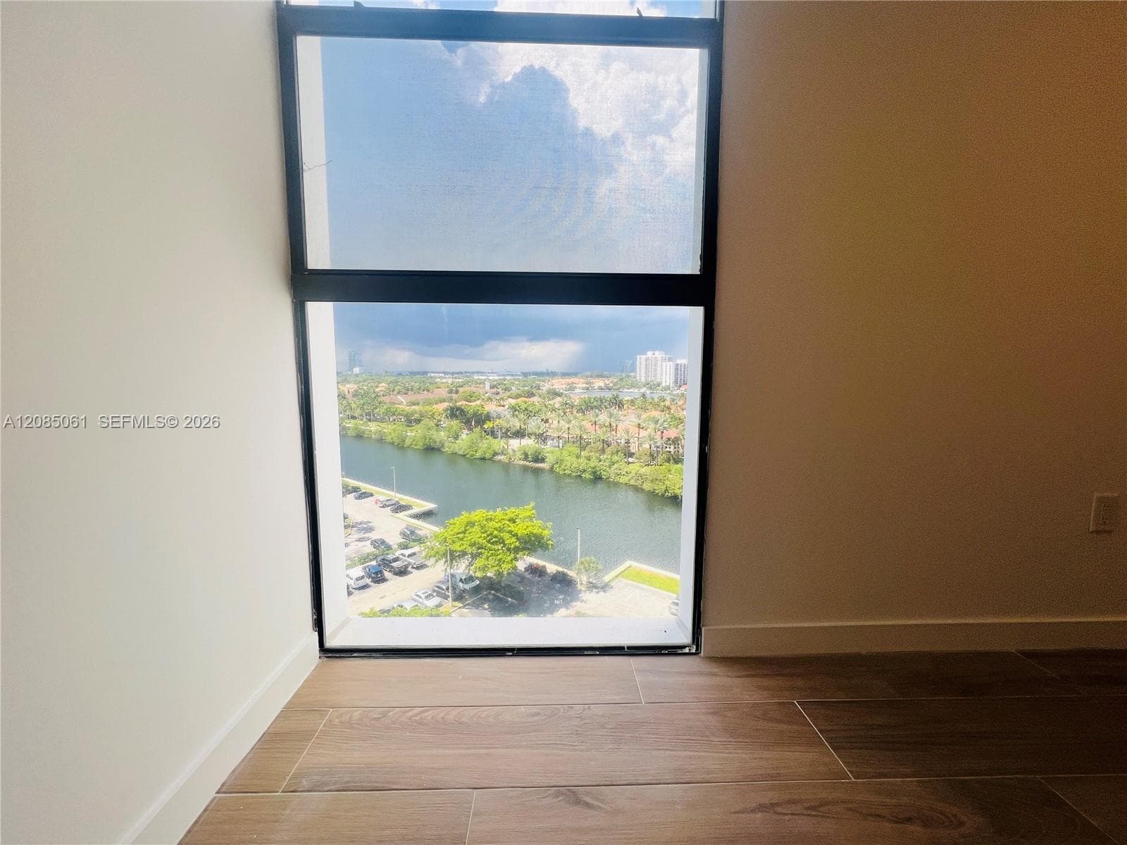 20505 E Country Club Dr 1138 photo 13