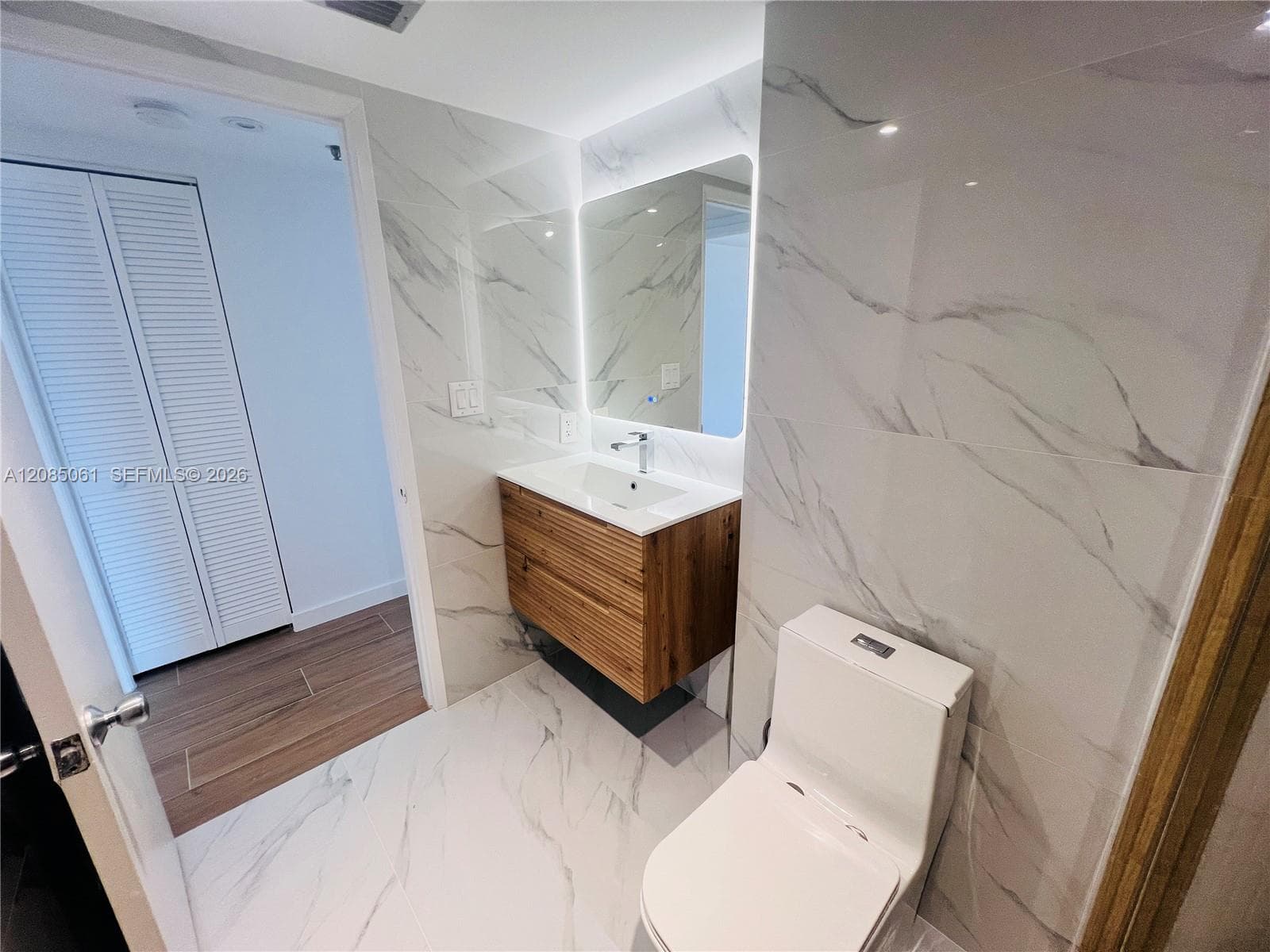 20505 E Country Club Dr 1138 photo 10