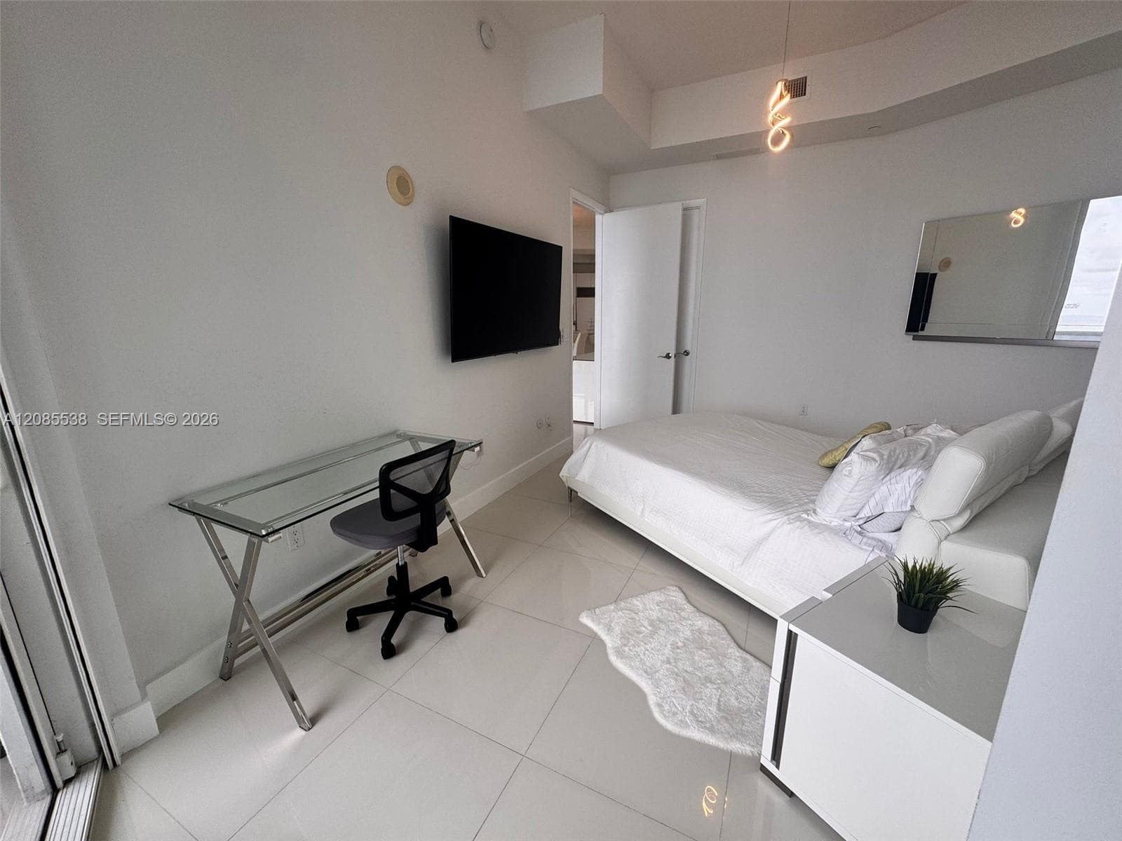 15901 Collins Ave 3403 photo 9
