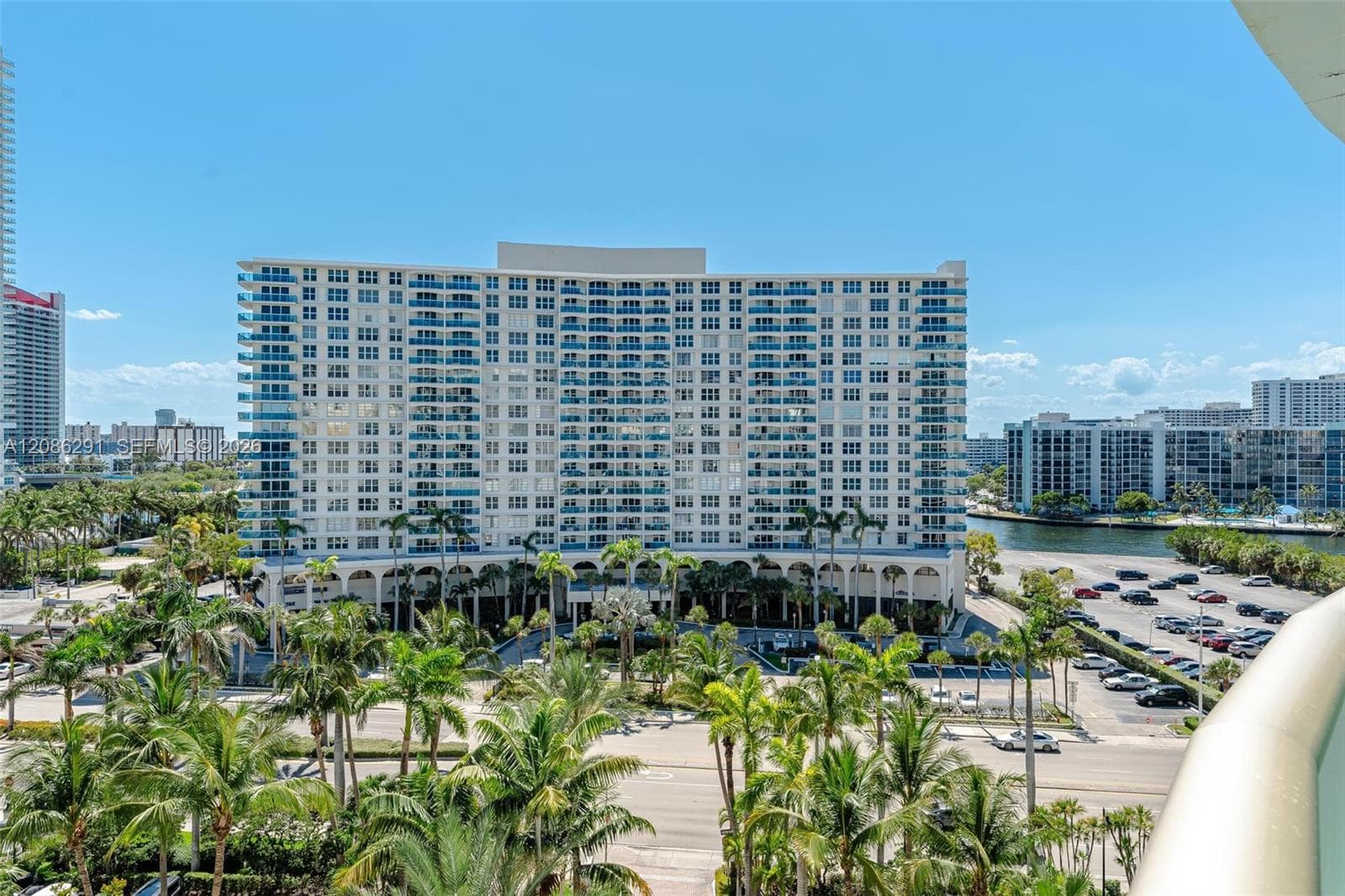 3801 S Ocean Dr 9T photo 2
