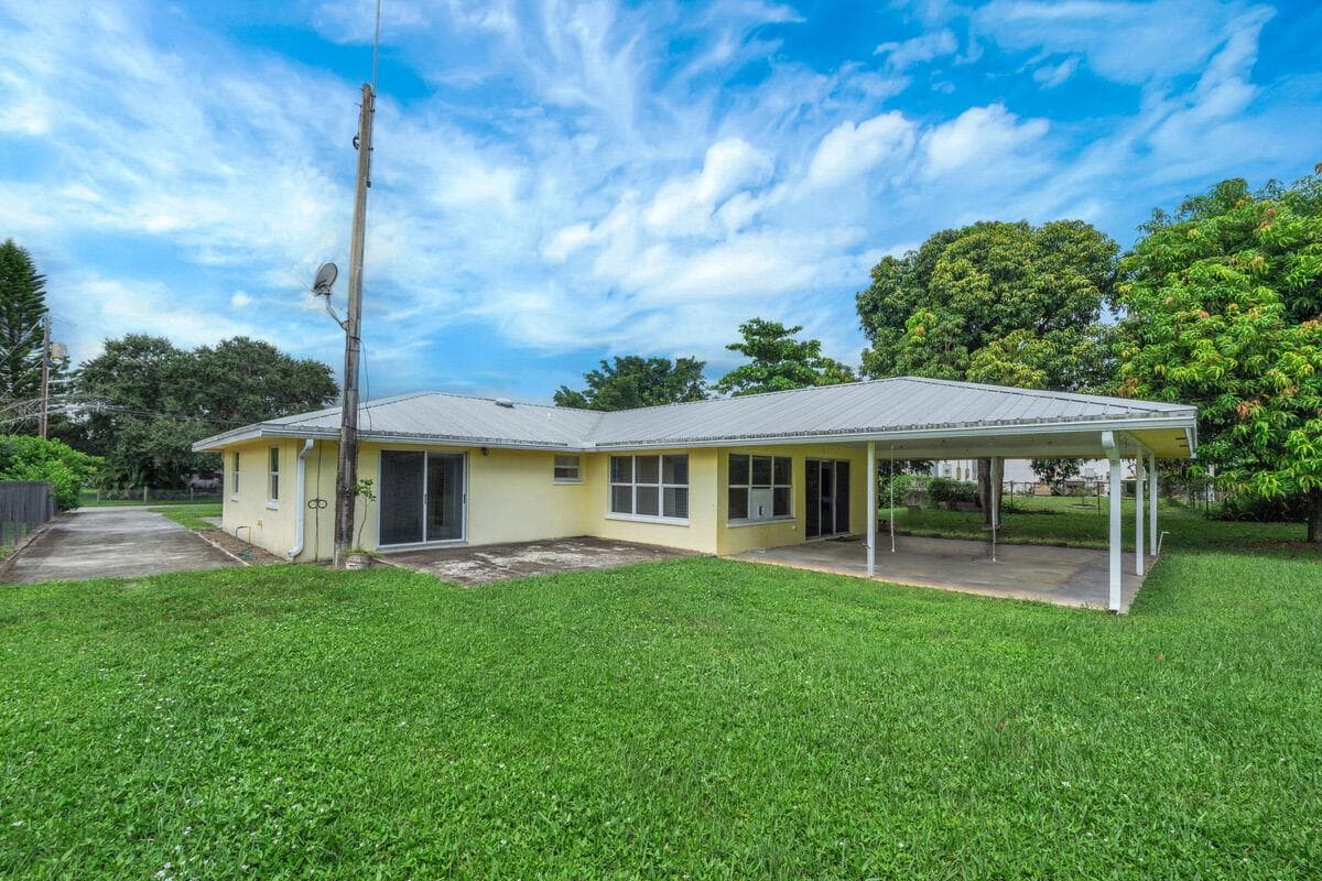 446 SANTA FE Road photo 13