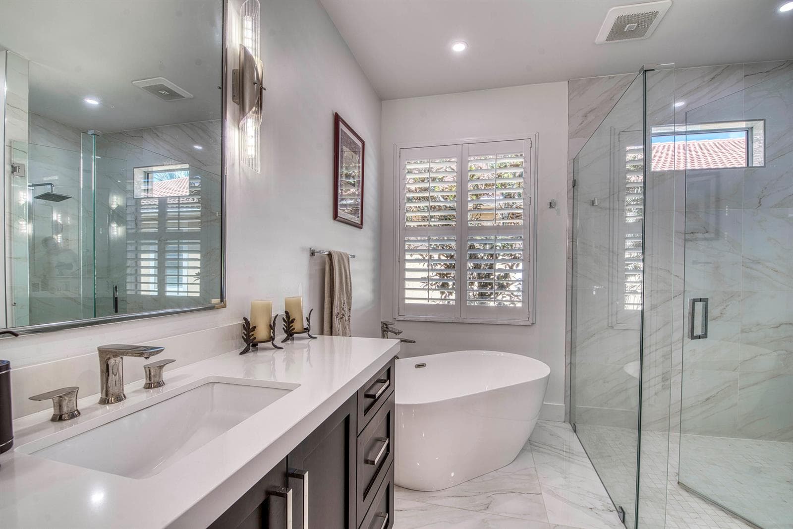 288 Carina Drive photo 21
