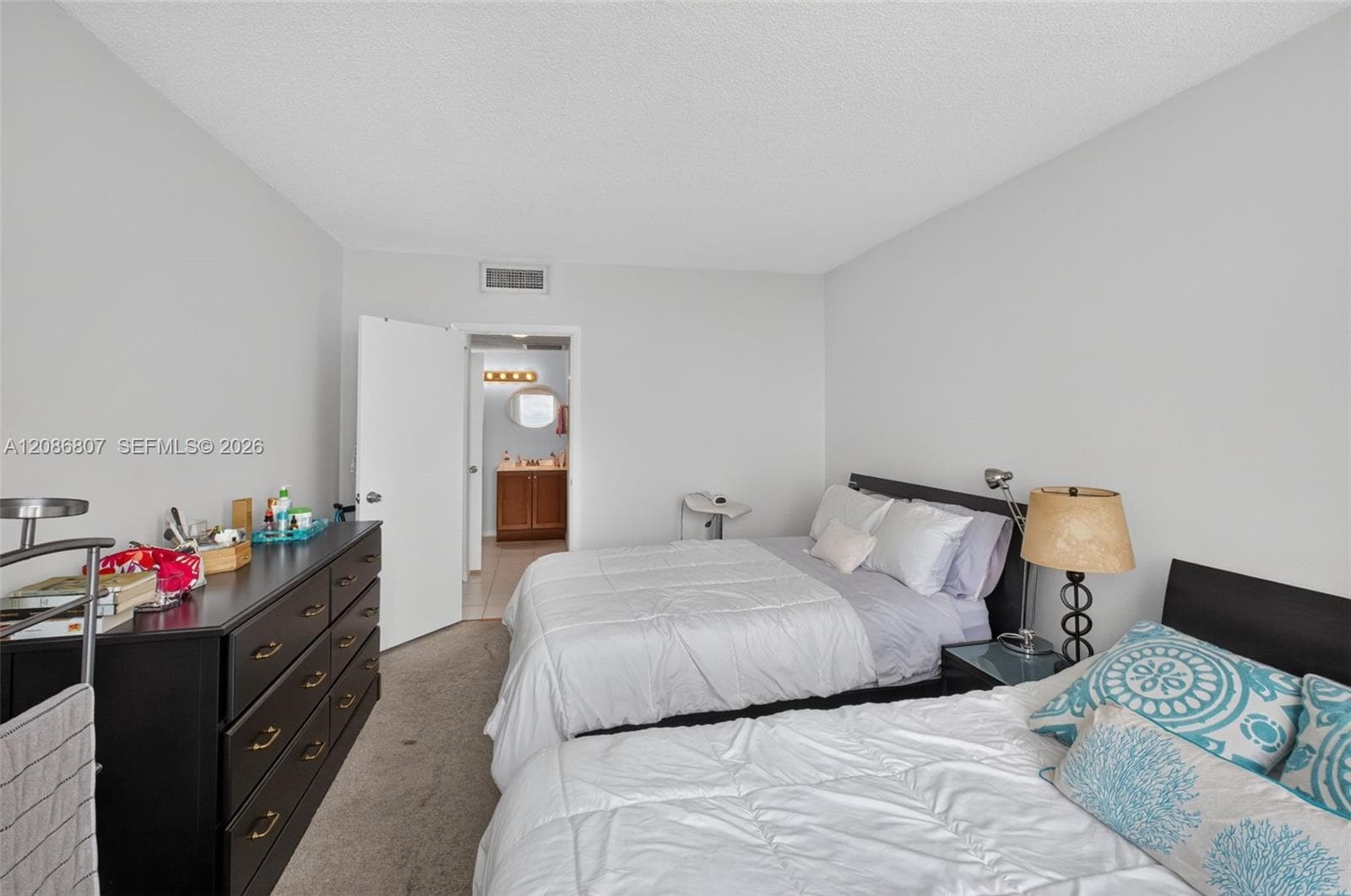 500 Bayview Dr 1420 photo 23