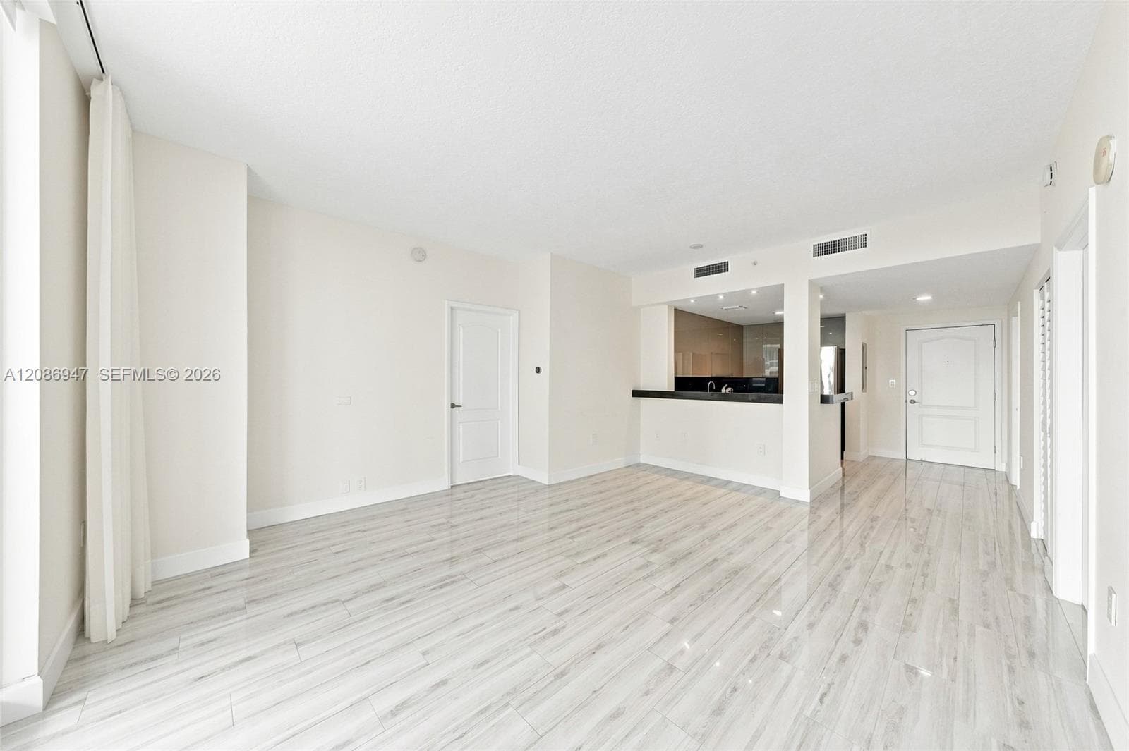 2101 Brickell Ave 3107 photo 17