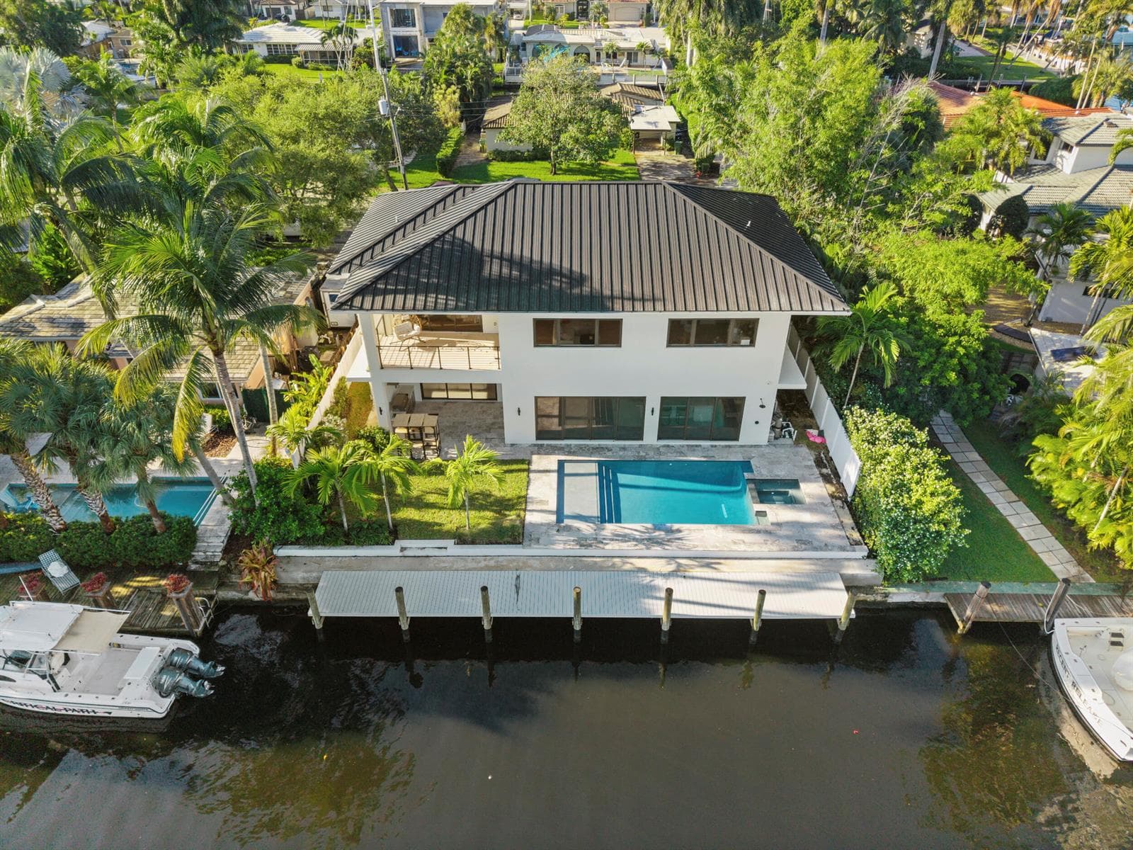 1317 TANGELO Isle photo 4