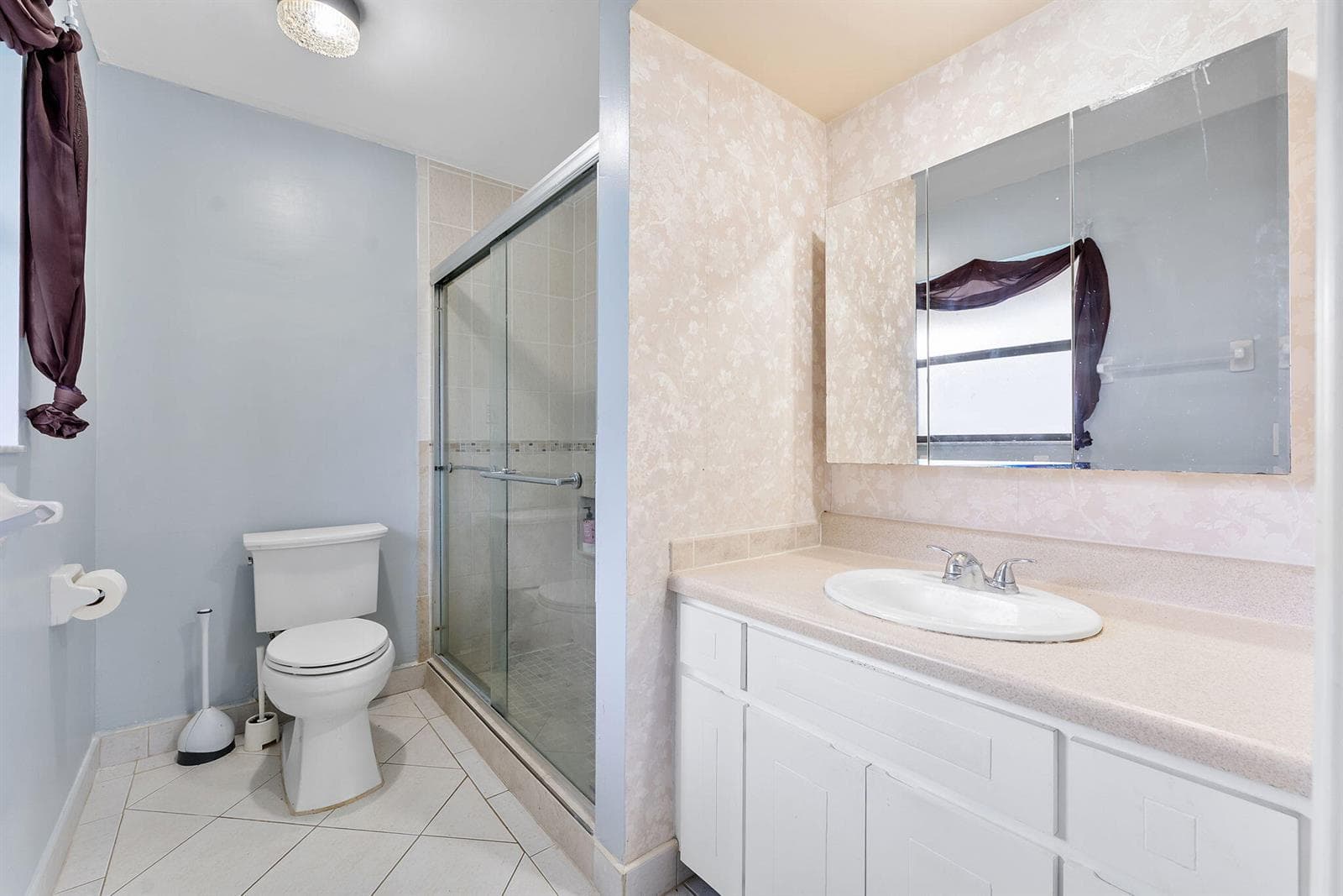 154 SANTA MONICA Avenue photo 23