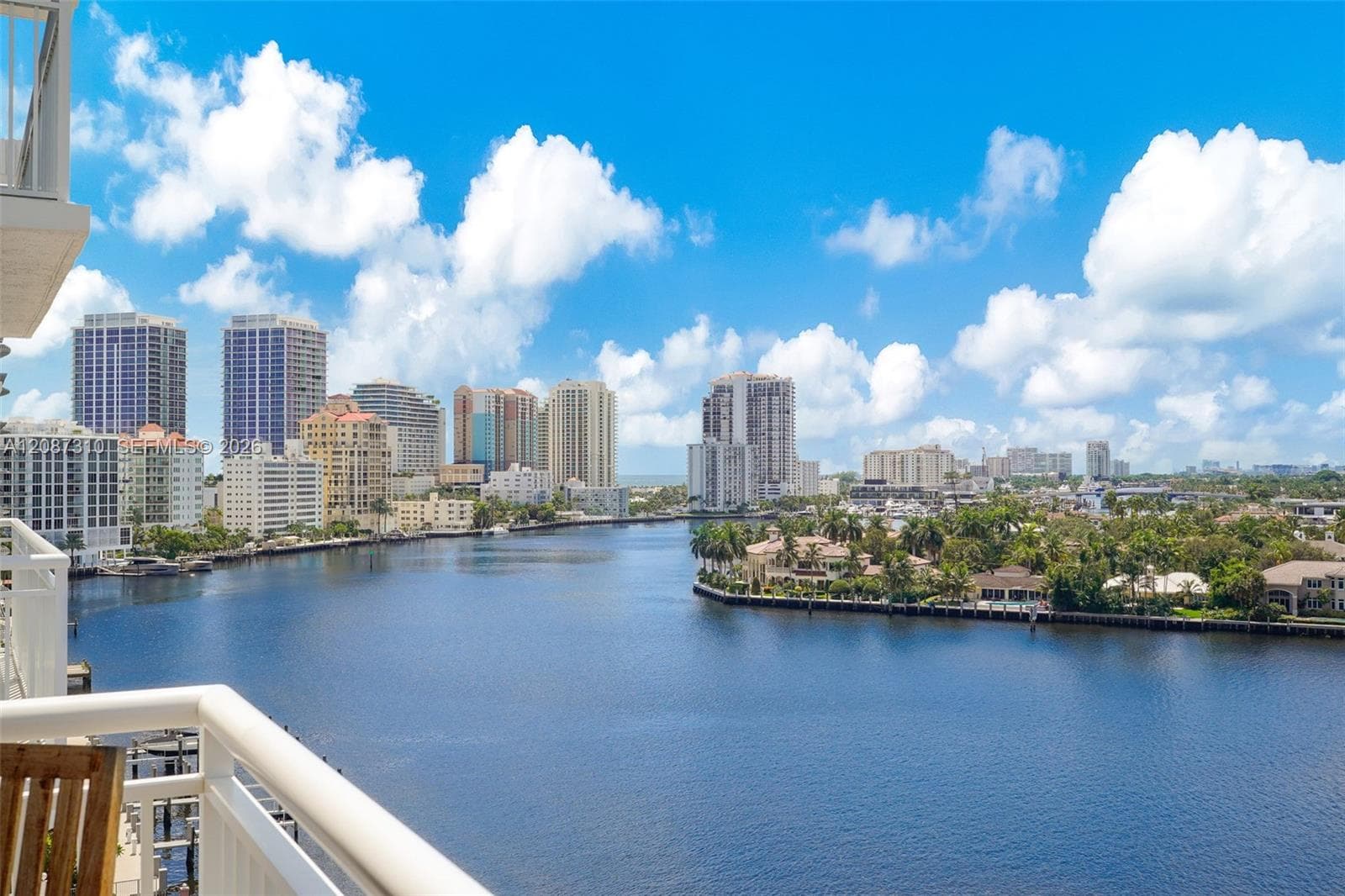 511 Bayshore Dr 1009 photo 6