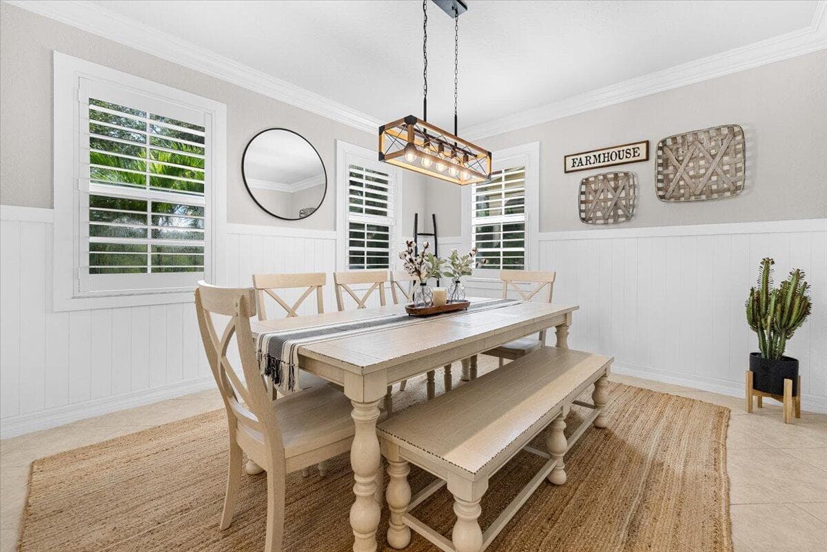154 BANDON Lane photo 4