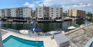 3626 NE 168th St 303 photo 18