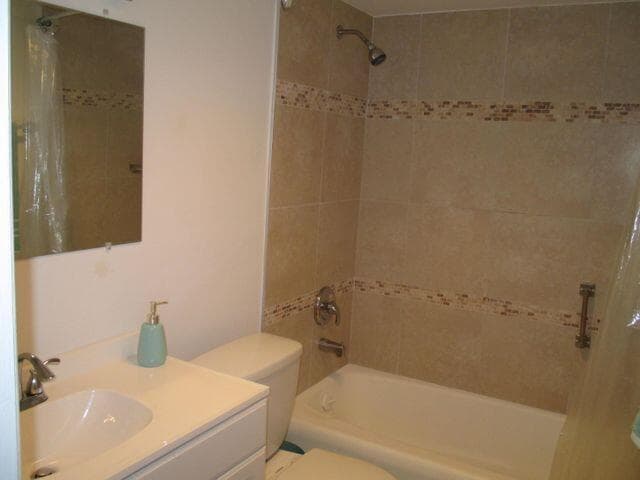 4700 N Flagler Drive 212 photo 12
