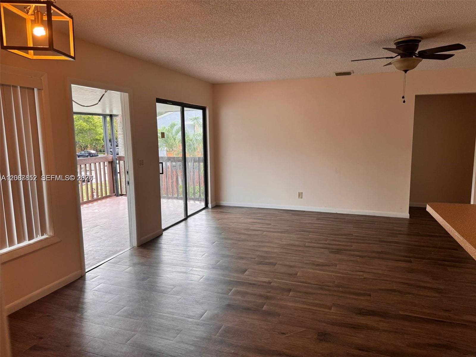 11 Crossings Cir F photo 1