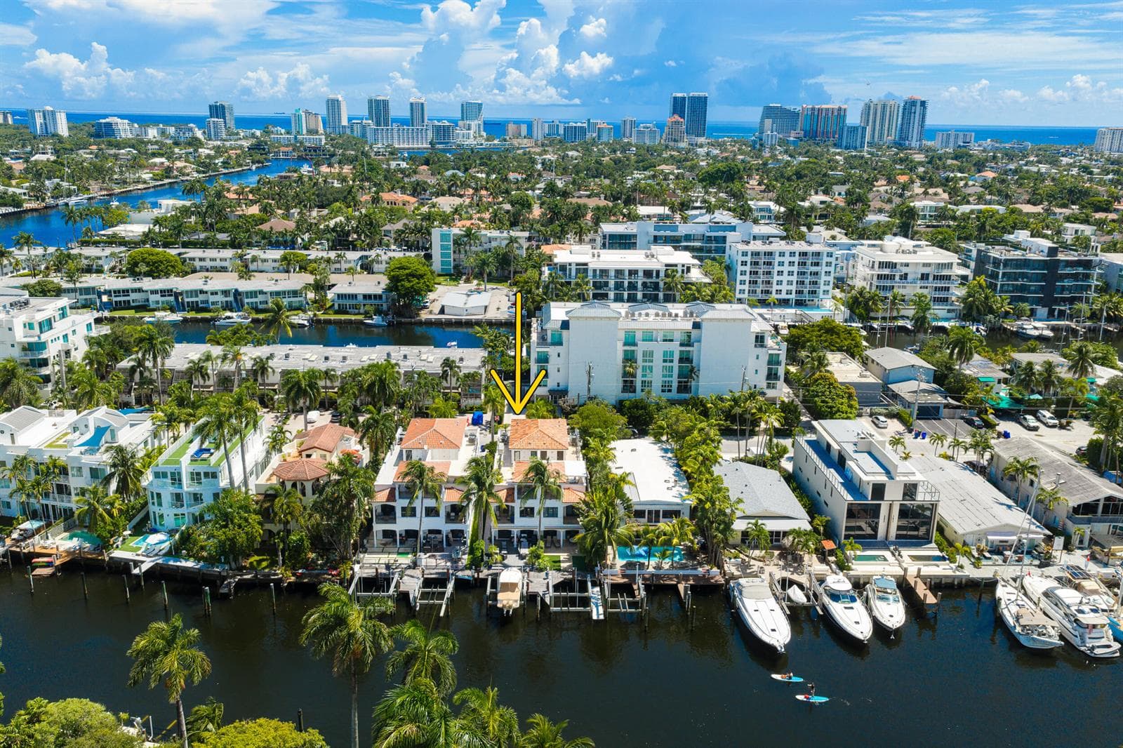411 Hendricks Isle photo 1