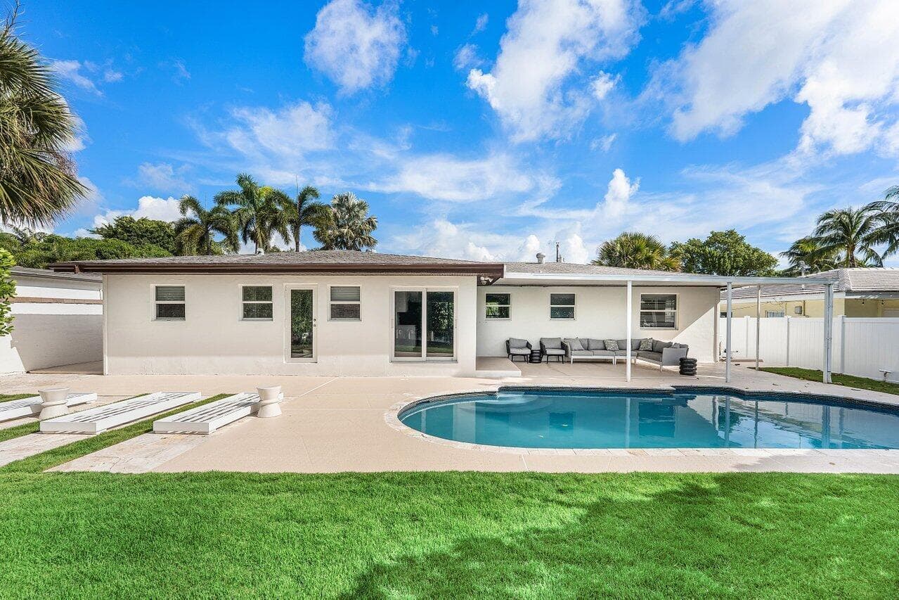 638 Shore Drive photo 16