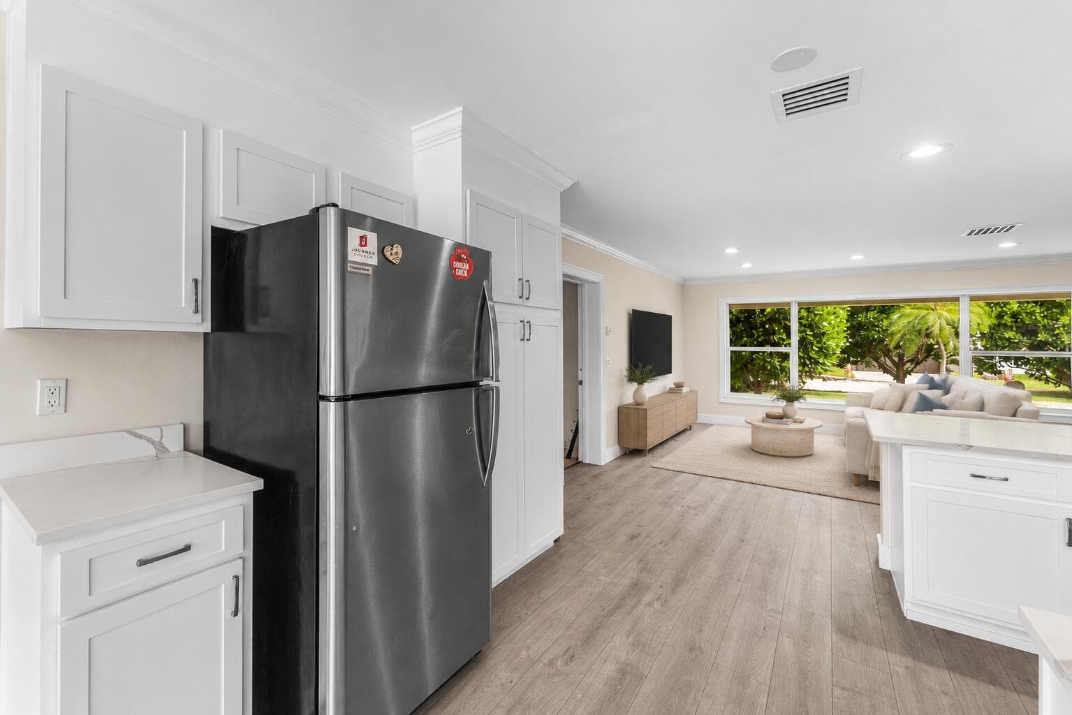 638 Shore Drive photo 11