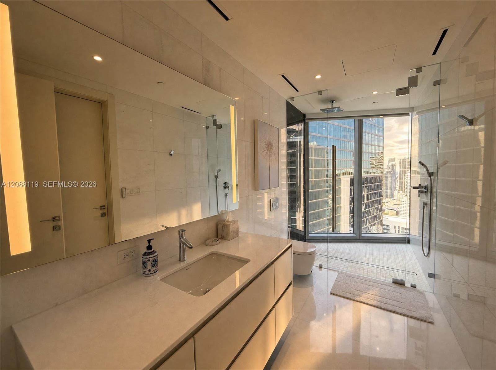 300 Biscayne Boulevard Way 4007W photo 16