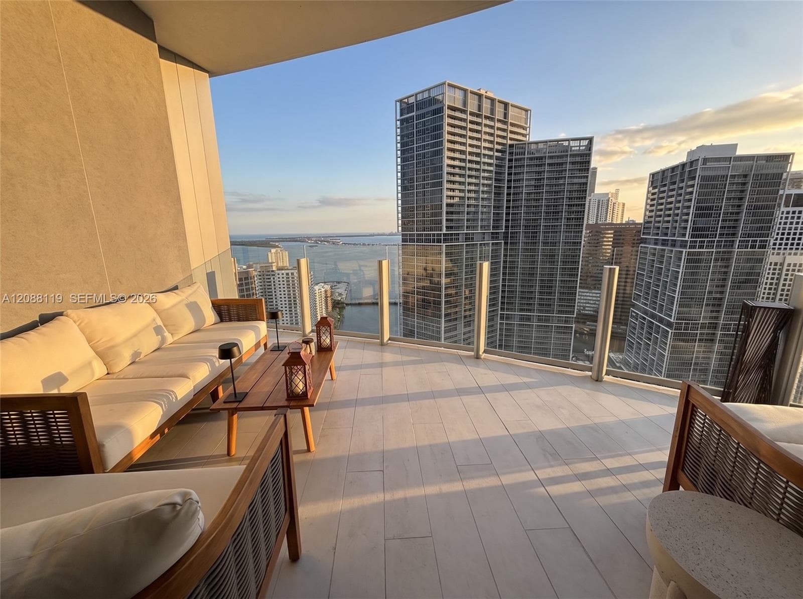 300 Biscayne Boulevard Way 4007W photo 3